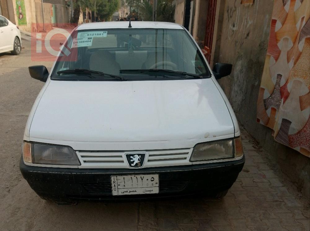 بیجۆ 405